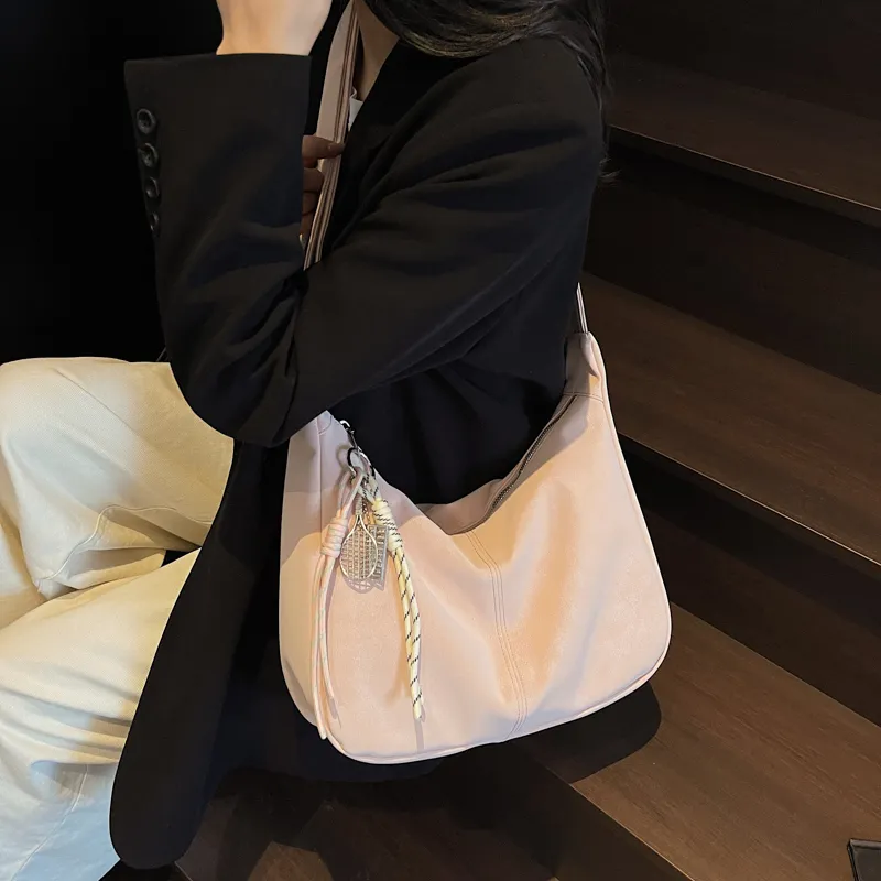 GOBLIN SHARKS 1759 PU Shoulder Bag Crossbody Bag Regular Women's Ecru/Black/Blue/Yellow/Pink-25