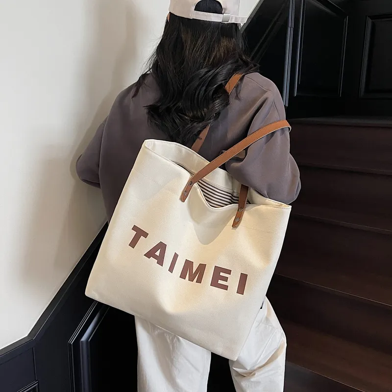 GOBLIN SHARKS 1759 Canvas Shoulder Bag Unisex White/Khaki/Black-4
