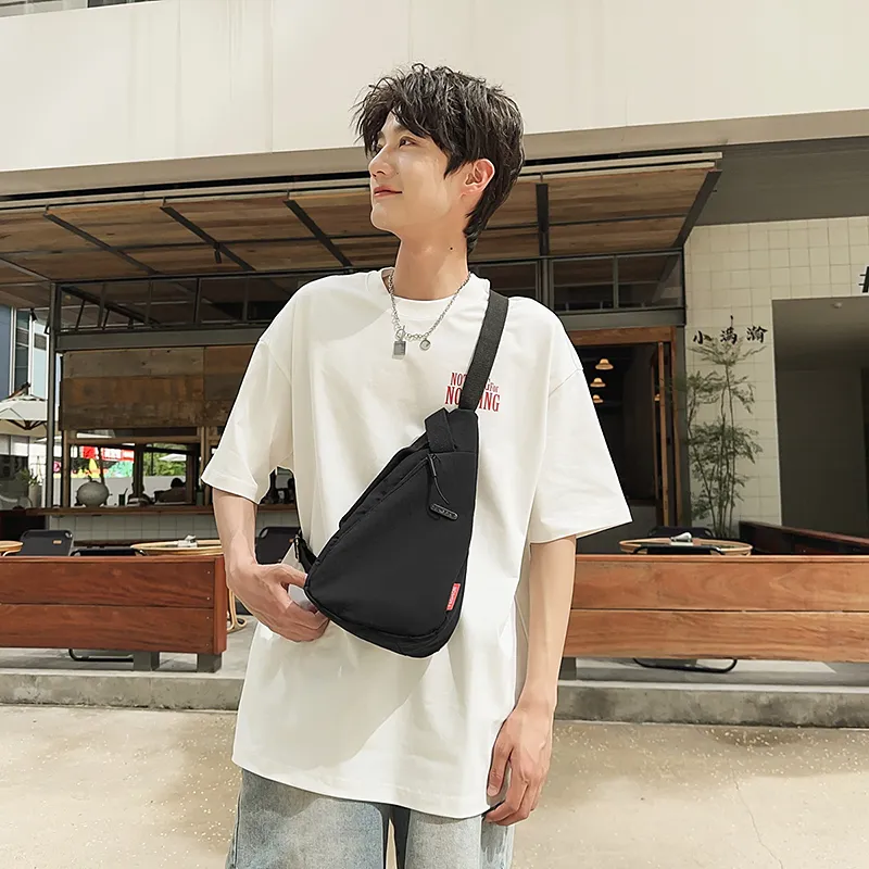 GOBLIN SHARKS 1759 Nylon Sling Bag Regular Unisex Ecru/Black-12
