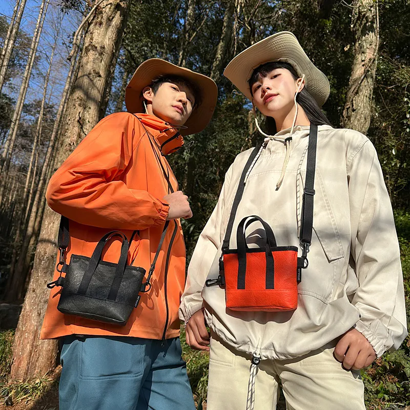 GOBLIN SHARKS 1759 DuPont Paper Shoulder Bag Regular Unisex Black/Silver/Orange/Khaki/Green-1