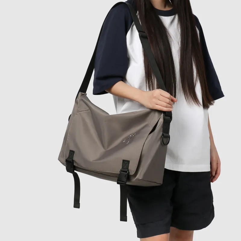 GOBLIN SHARKS 1759 Nylon Crossbody Bag Regular Unisex Multicolor-12
