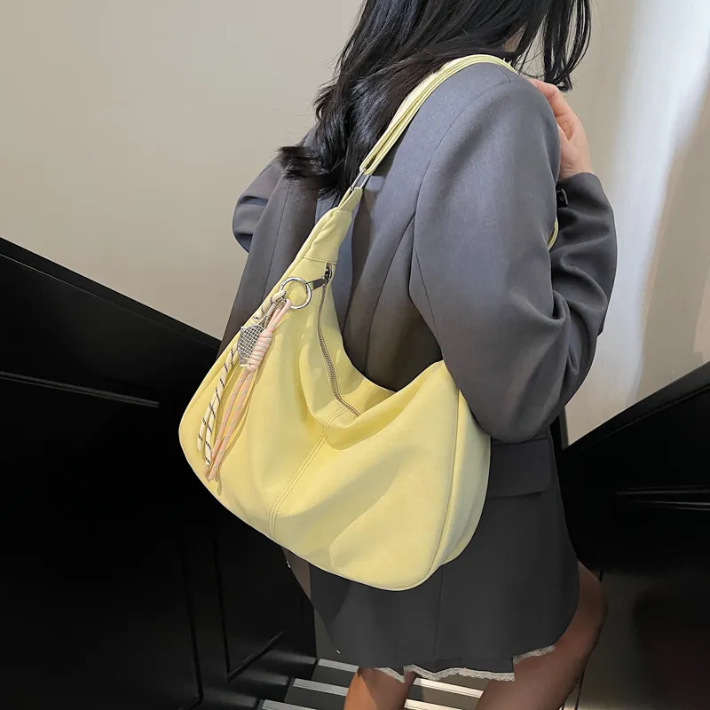 GOBLIN SHARKS 1759 PU Shoulder Bag Crossbody Bag Regular Women's Ecru/Black/Blue/Yellow/Pink-21
