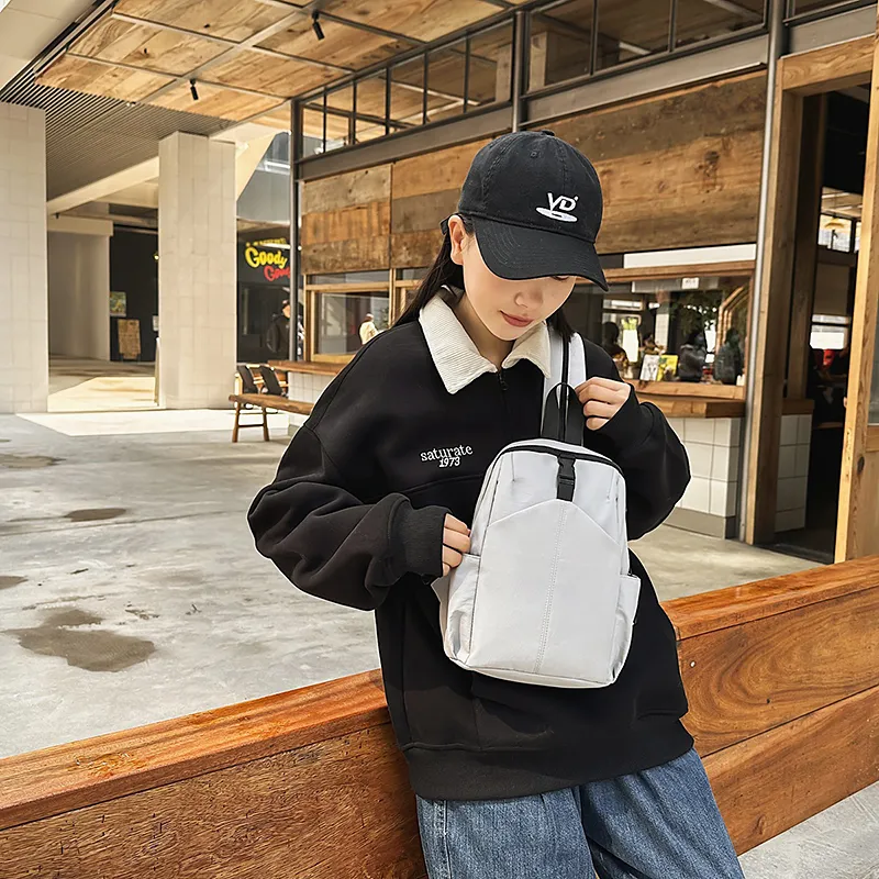 GOBLIN SHARKS 1759 Nylon Backpack Regular Unisex Ecru/Black/Green/Gray-17