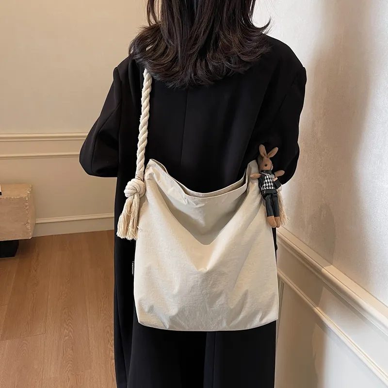 GOBLIN SHARKS 1759 Fabric Shoulder Bag Regular Women's Ecru/Khaki/Black-2