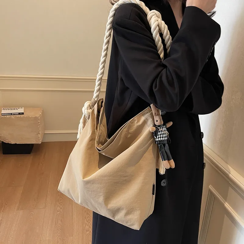GOBLIN SHARKS 1759 Fabric Shoulder Bag Regular Women's Ecru/Khaki/Black-9