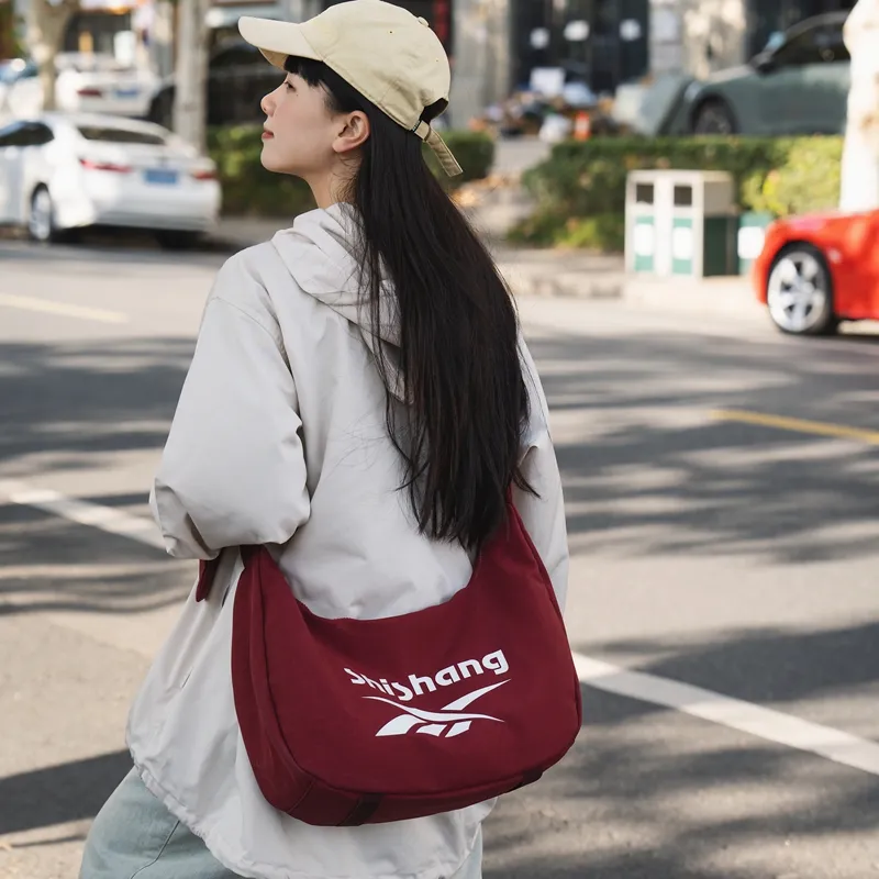 GOBLIN SHARKS 1759 Nylon Crossbody Bag Regular Unisex Ecru/Black/Red/Gray-12