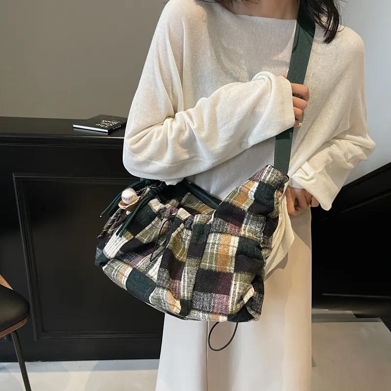 GOBLIN SHARKS 1759 Fabric Shoulder Bag Crossbody Bag Medium Size Unisex Yellow/Burgundy/Green-17