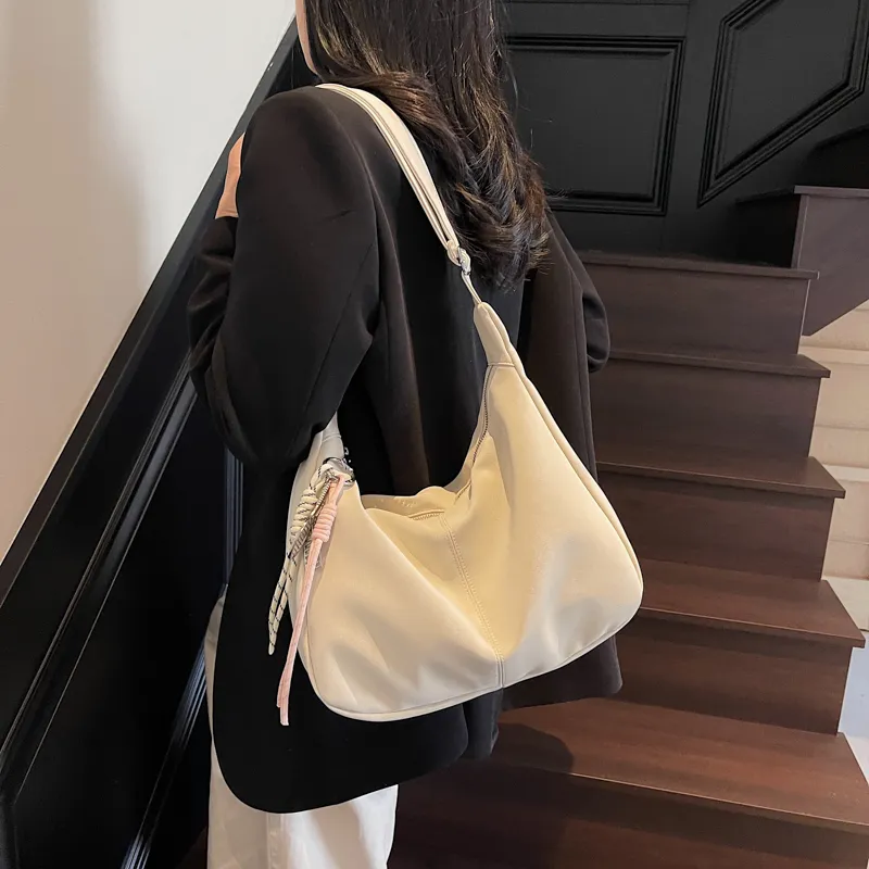 GOBLIN SHARKS 1759 PU Shoulder Bag Crossbody Bag Regular Women's Ecru/Black/Blue/Yellow/Pink-3