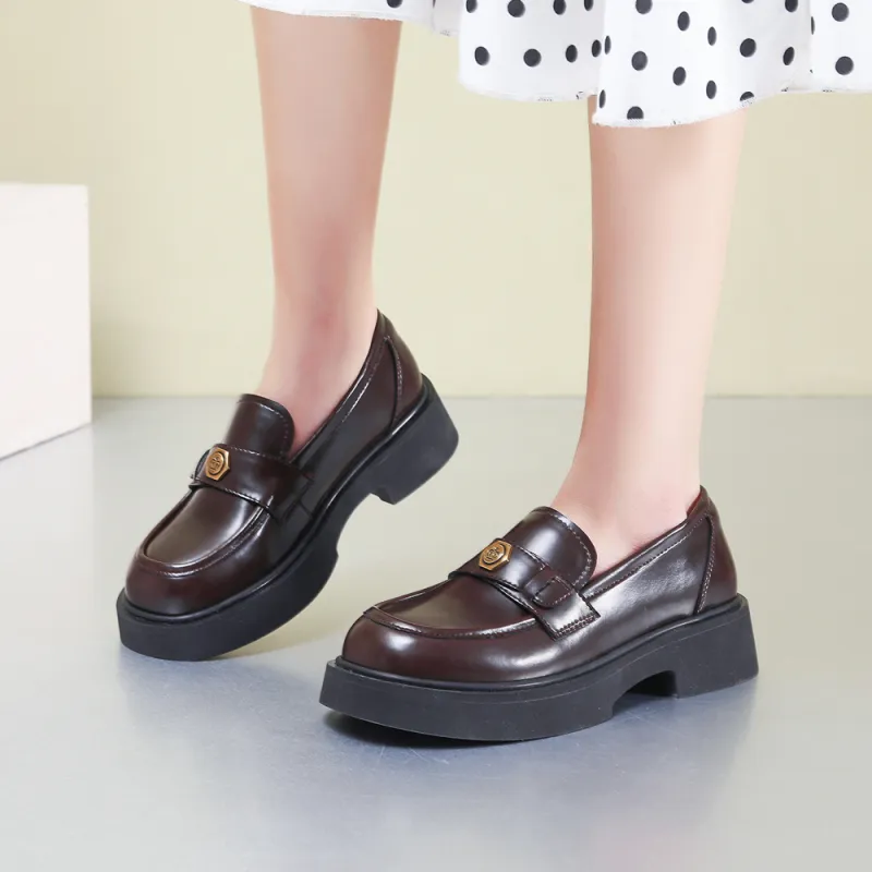 Age Of The Crown Loafers Women's-7