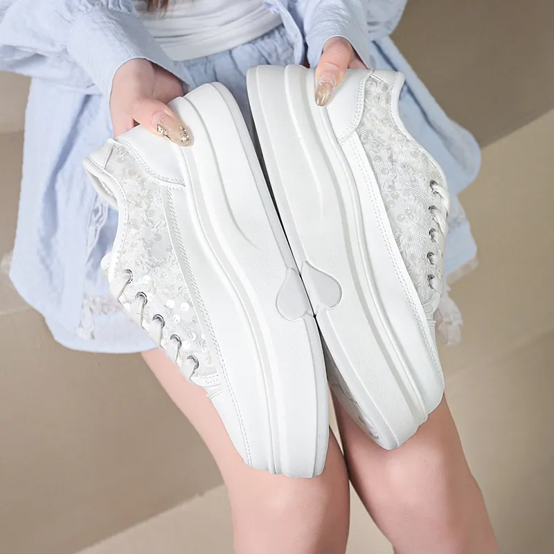 KLAOSD Anti Slip Wear Resistant Low Top Skateboard Shoes Women's-3