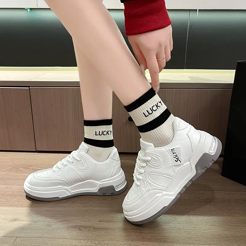 KLAOSD Anti Slip Wear Resistant Low Top Skateboard Shoes Women's-8