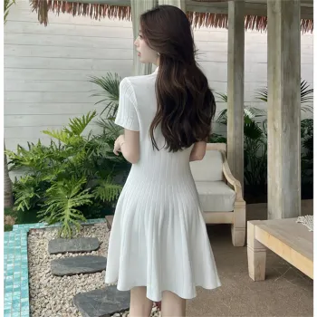 Si Bei'er Short Sleeved Dress Women's