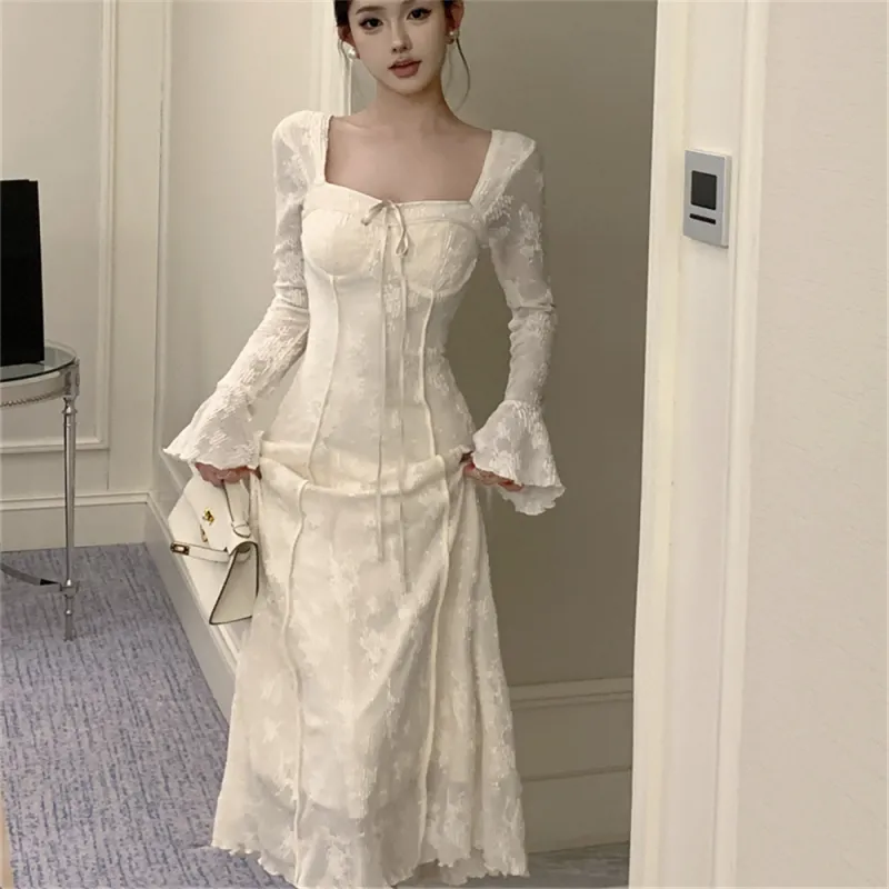 Si Bei'er Long Sleeved Dress Women's Beige-2
