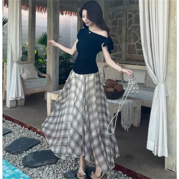 Si Bei'er Two Piece Skirt Sets Women's