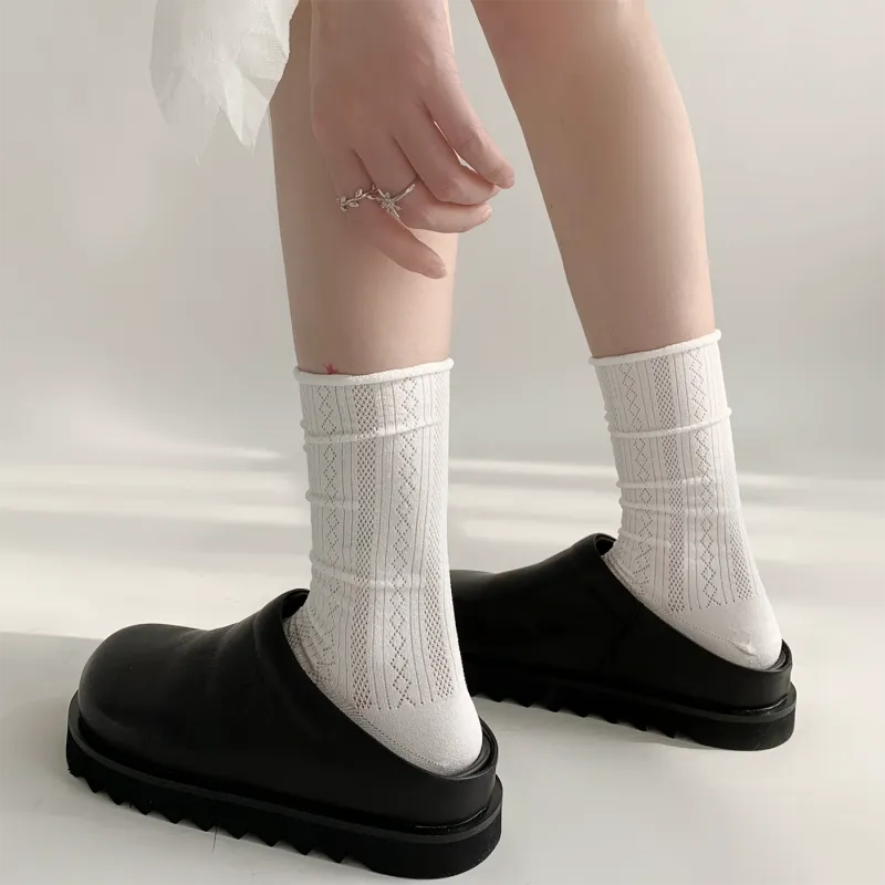 Evening Classroom Mid Calf Socks Women's 4 Pack White-2