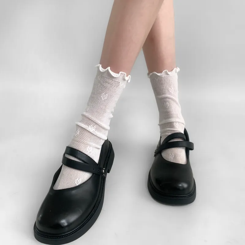 Evening Classroom Mid Calf Socks Women's 3 Pack White-2