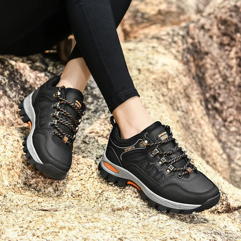 BIANSULONG Cushioned Wear-Resistant Warm Low-Top Hiking Shoes Unisex Black-3