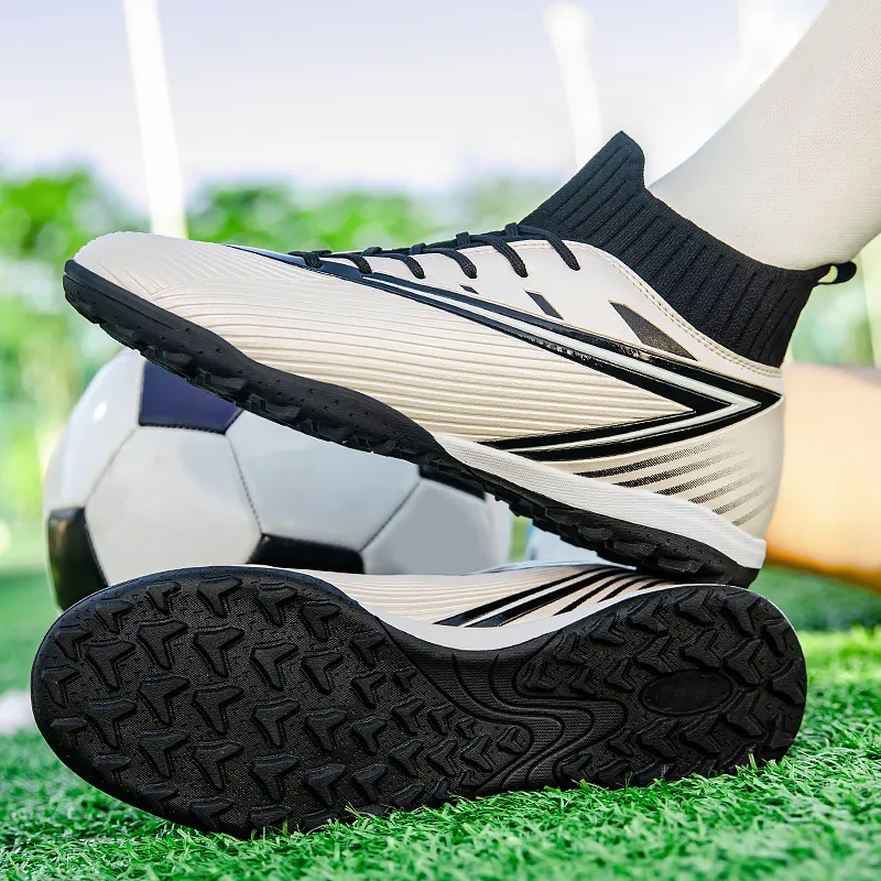 BIANSULONG Soccer Shoes Unisex Low Top-2