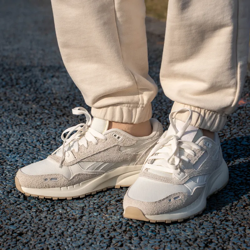 Reebok Classic Leather 2400 Vintage Chalk-5