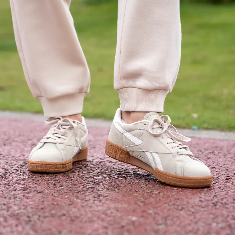 Reebok Club C Grounds Shoes 'Beige White' Women's-6
