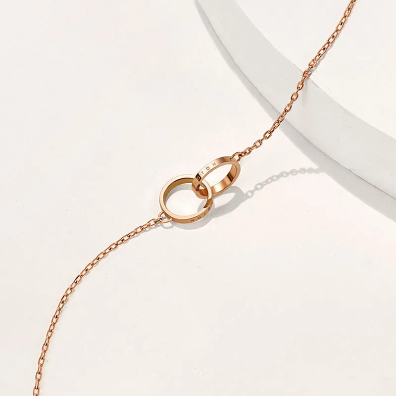 Daniel Wellington Alloy Necklaces Unisex-1