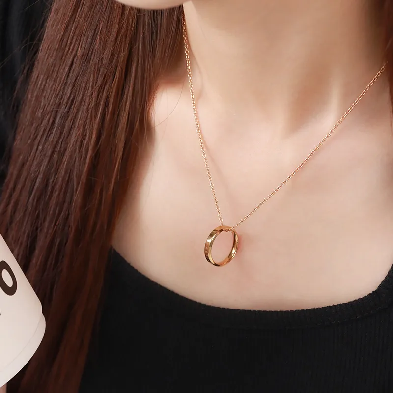 Daniel Wellington Light Luxury Necklaces Unisex-1