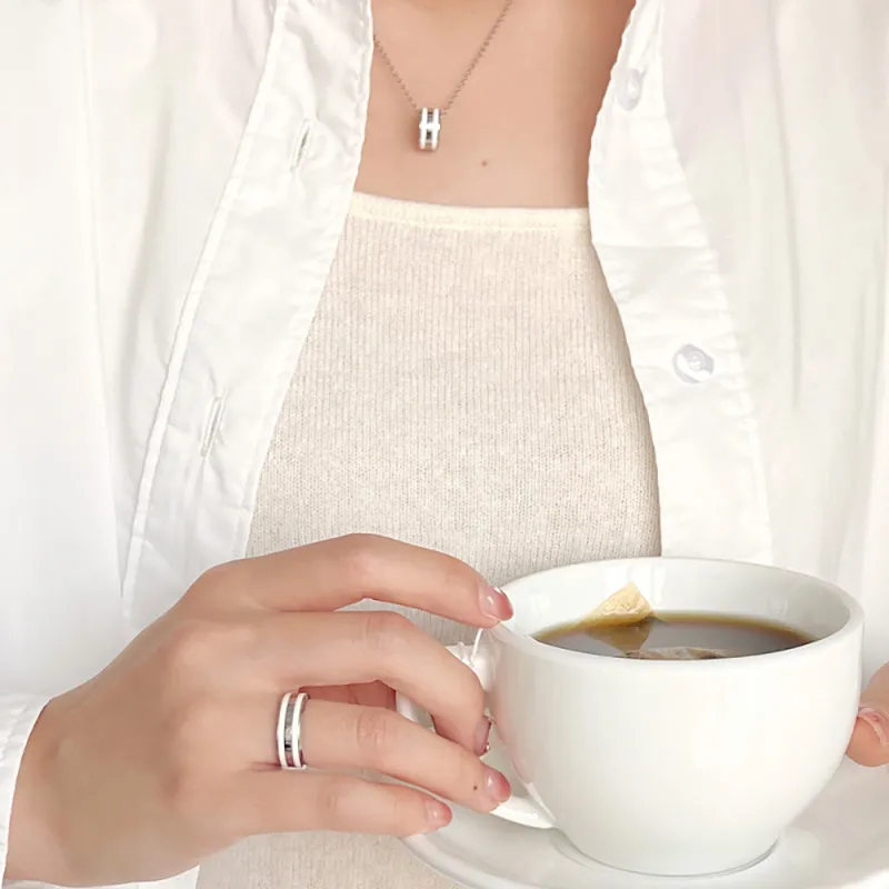 Daniel Wellington Alloy Necklaces Unisex-2