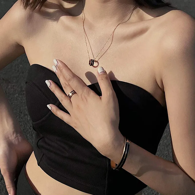 Daniel Wellington Alloy Necklaces Unisex Black Gold & Black Gold-2