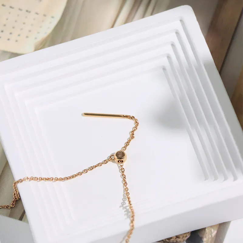 Daniel Wellington Light Luxury Necklaces Unisex-5