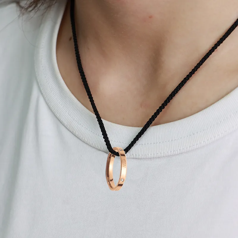 Daniel Wellington Alloy Necklaces Unisex-3