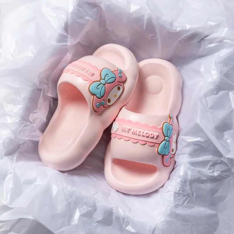 Hello Kitty Slippers / Home Slippers-12