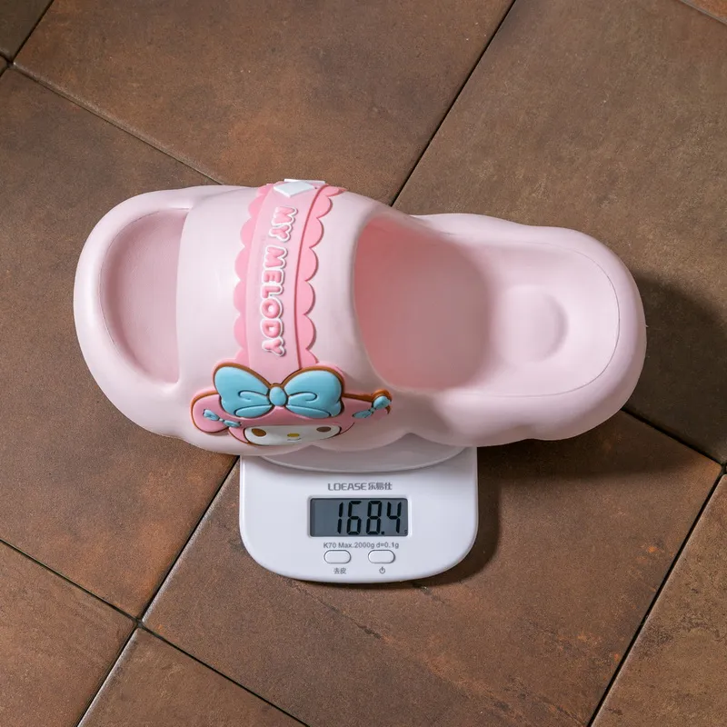 Hello Kitty Slippers / Home Slippers-11