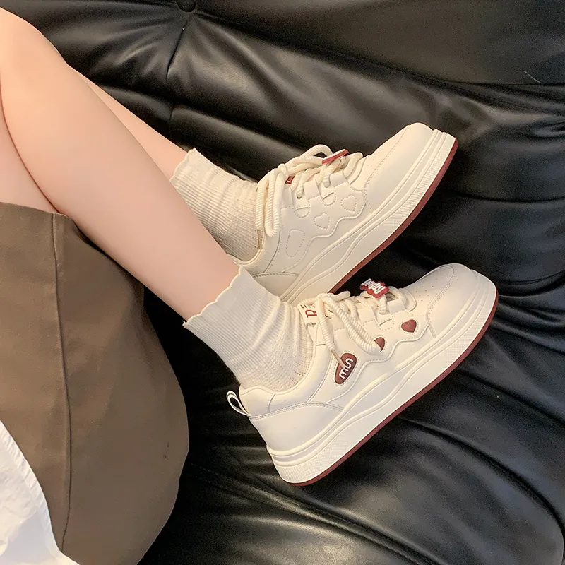 Dawei's House Low Top Skateboard Shoes Women's-8