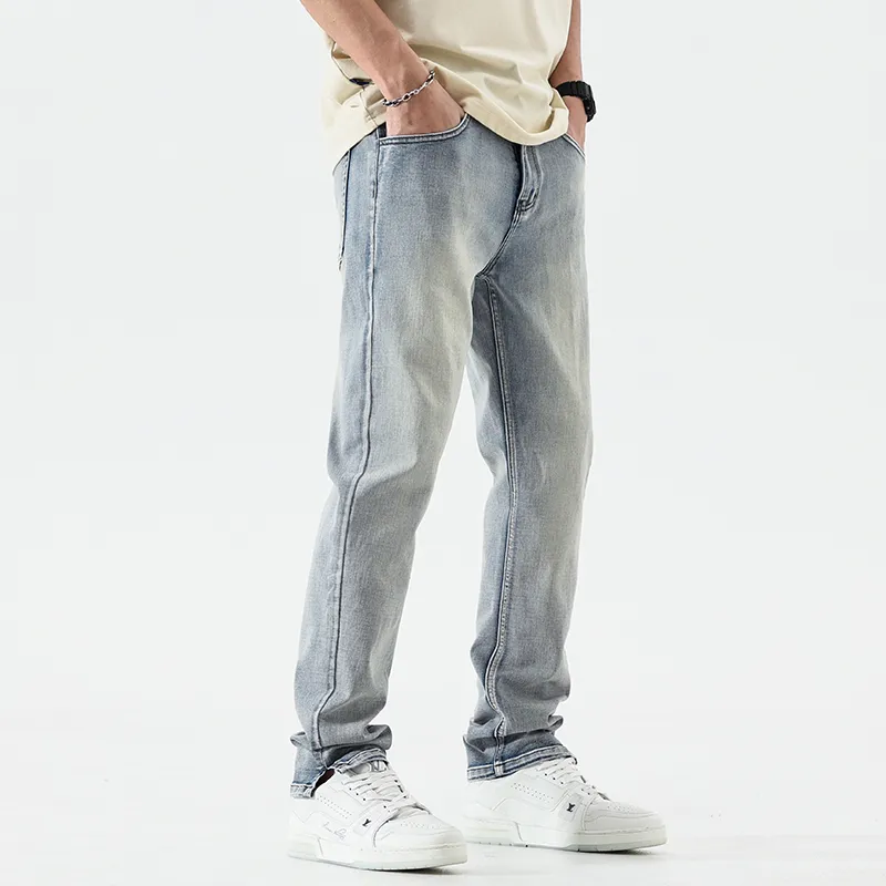 FCB ARCELONA Captain Beer Jeans Unisex-2