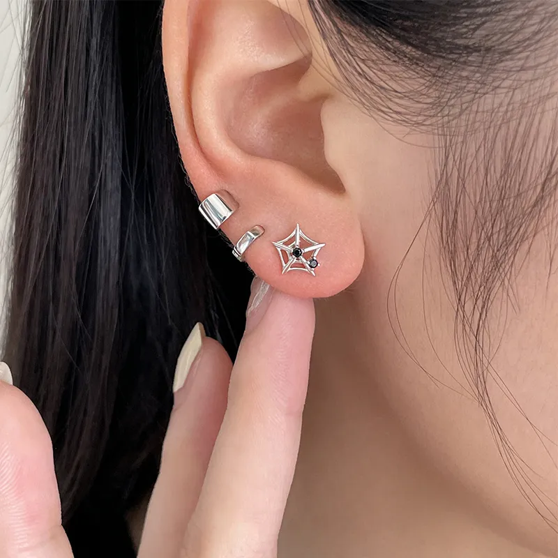 EAR PARTNER Silver Stud Earrings Unisex-3