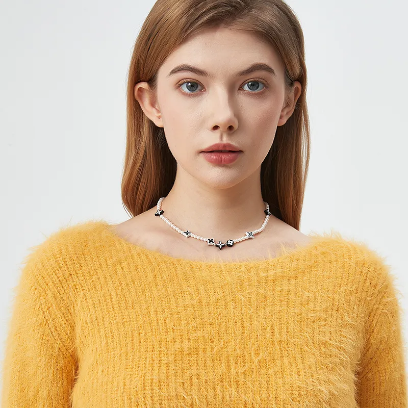AWE Shell Pearl Necklace Premium Luxury Niche Collarbone Chain Women's-4