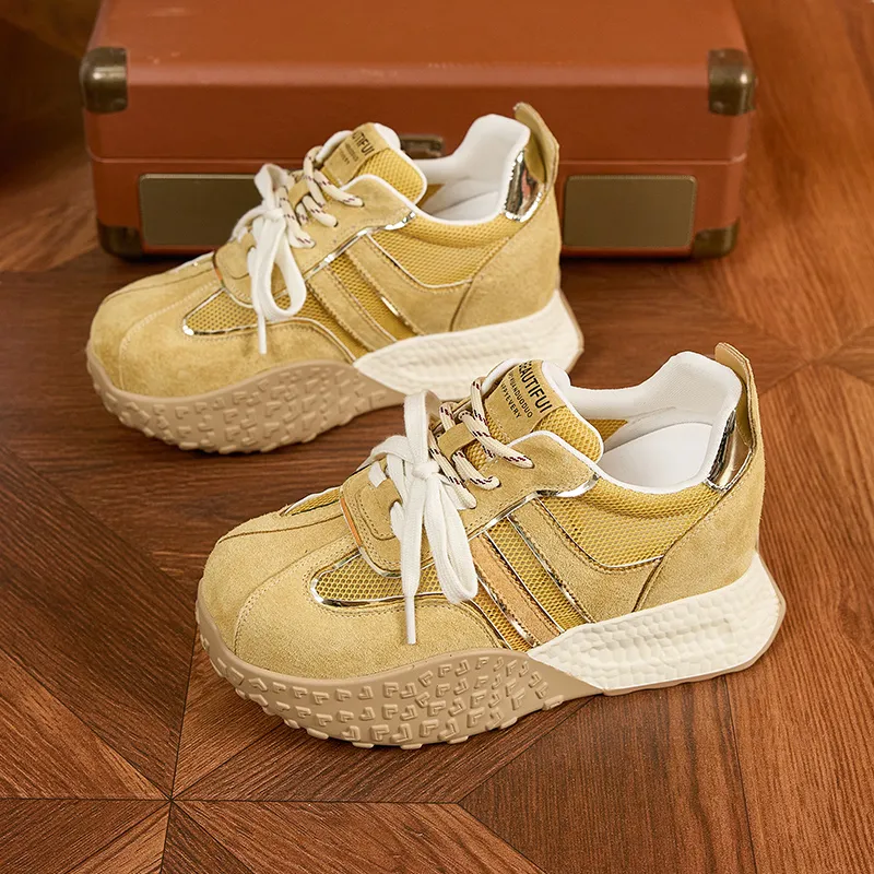 Milan Love Song Height Increasing Abrasion Resistant Slip Resistant Low Top Casual Shoes Women's Solid Color-9