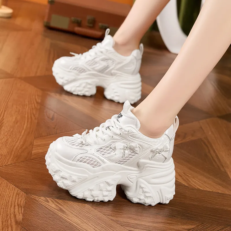 Milan Love Song Breathable Lightweight Height Increasing Low Top Chunky Sneakers Women's Solid Color-1