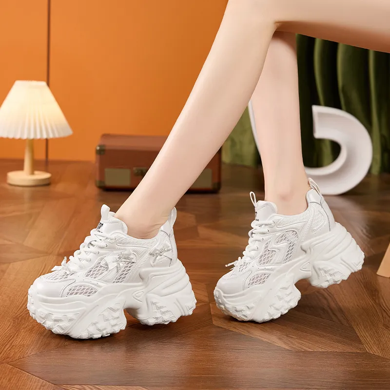 Milan Love Song Breathable Lightweight Height Increasing Low Top Chunky Sneakers Women's Solid Color-4