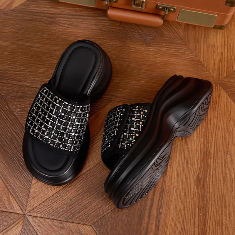 Milan Love Song Quiet Abrasion Resistant Cushioning Slide Slippers Women's-3