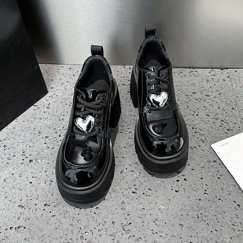 Milan Love Song Casual Single Shoes 8.5cm Women's-9