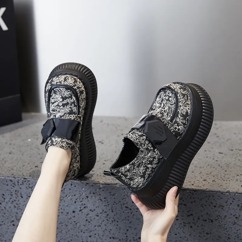 Milan Love Song Casual Single Shoes 8.5 Cm Women's Black-8