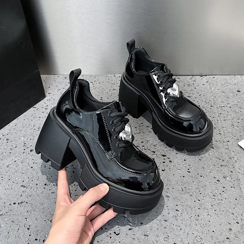 Milan Love Song Casual Single Shoes 8.5cm Women's-7