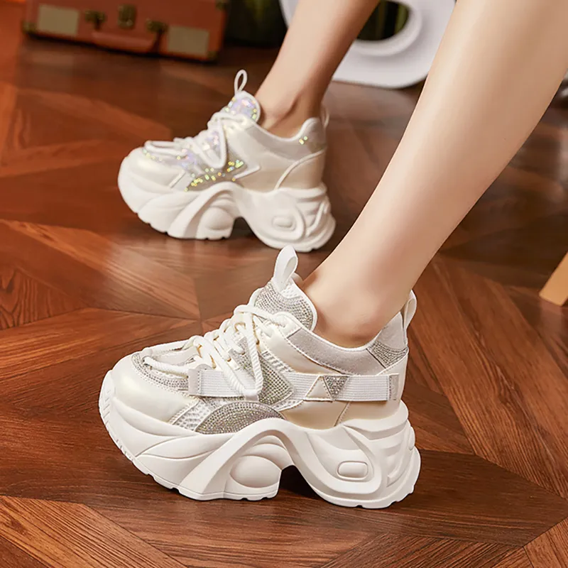 Milan Love Song Cushioned Slip Resistant Low Top Chunky Sneakers Women's-10