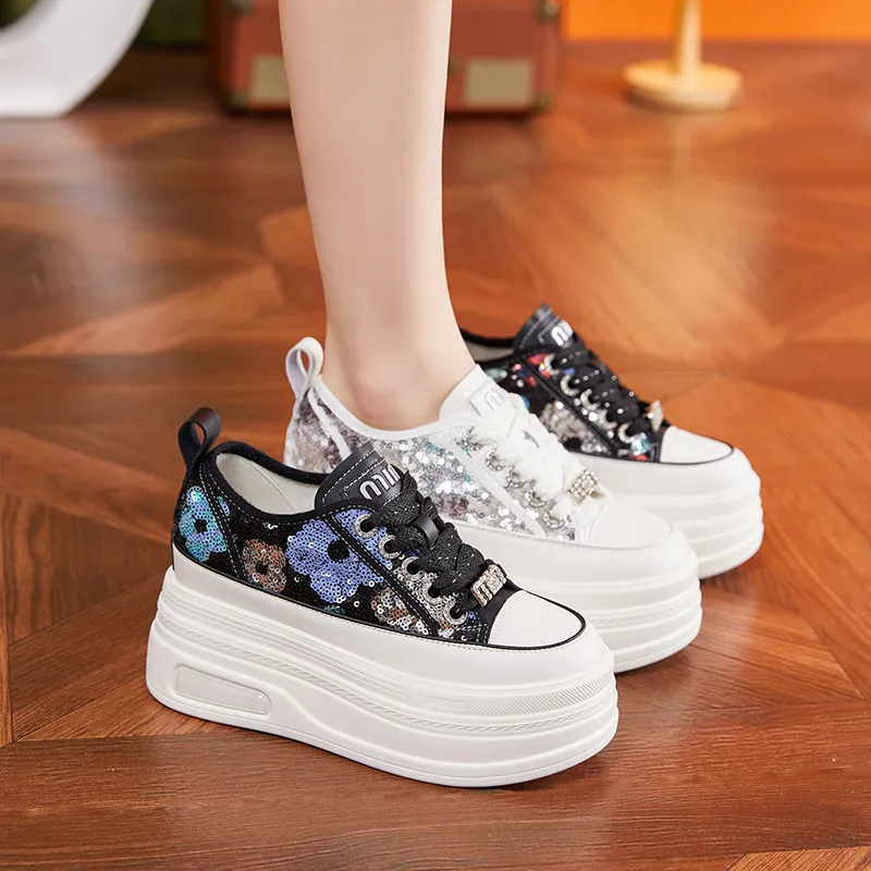 Milan Love Song Height Increasing Lightweight Water-Resistant Slip-Resistant Low-Top Skateboard Shoes Women's-10