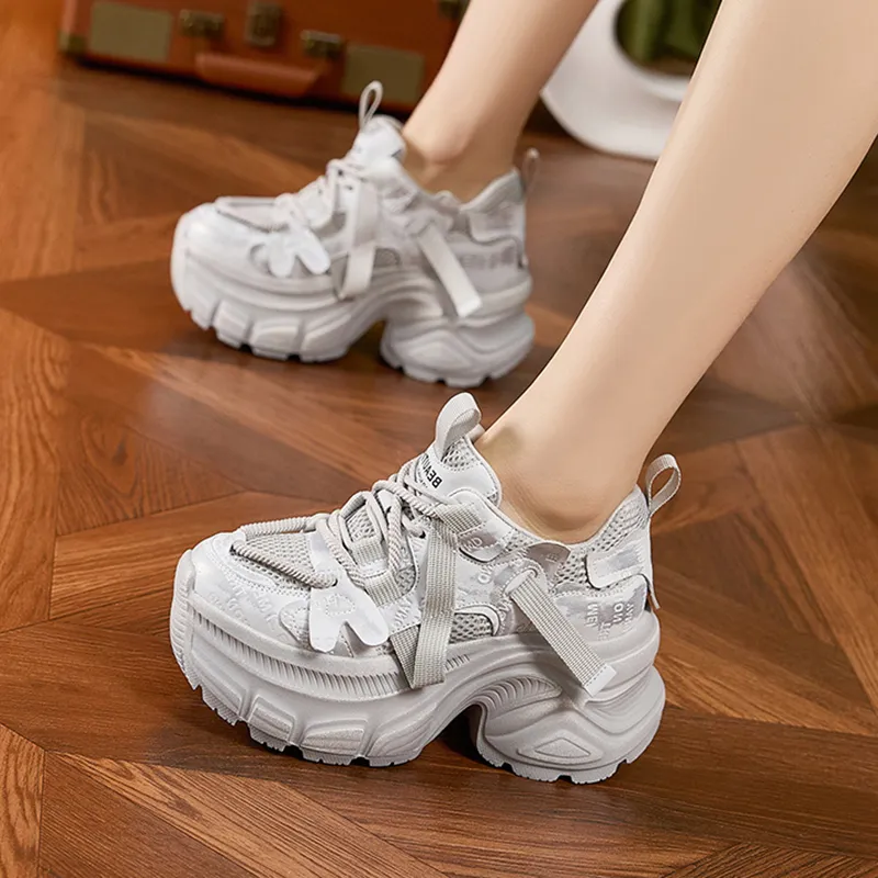 Milan Love Song Wear Resistant Lightweight Height Increasing Low Top Chunky Sneakers Women's-1