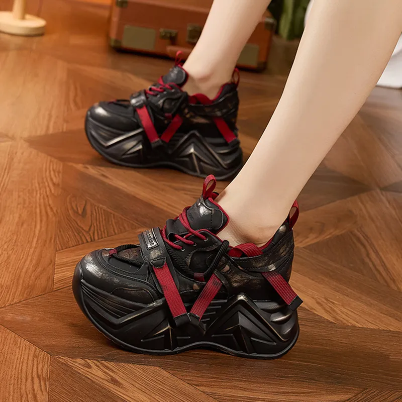 Milan Love Song Cushioned Wear Resistant Height Increasing Low Top Chunky Sneakers Women's-9