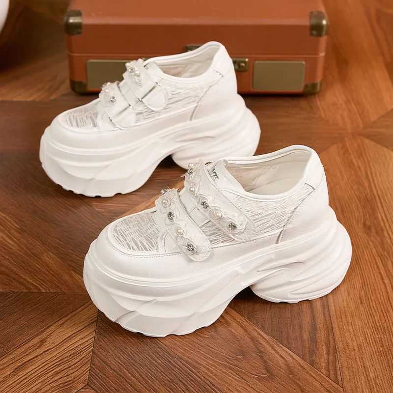 Milan Love Song White Sneakers Height Increasing Lightweight Breathable Low Top Casual Shoes Women's Solid Color-12
