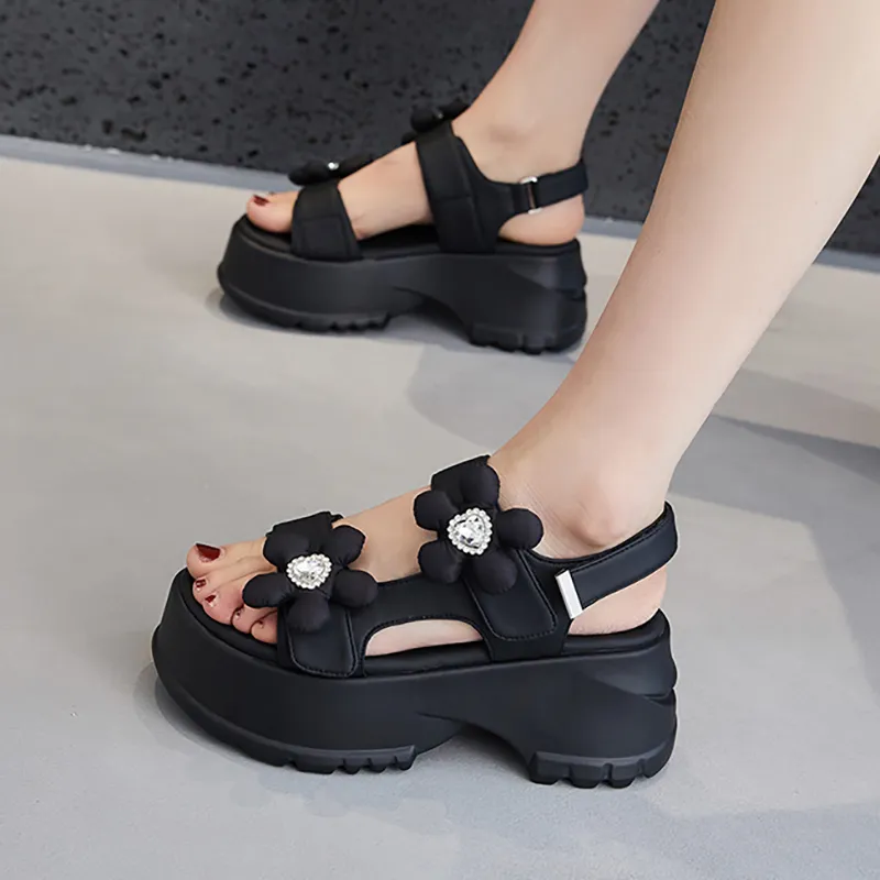 Milan Love Song Roman Sandals Women's-2