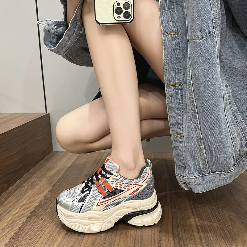 Milan Love Song Wear-Resistant Breathable Water-Resistant Low-Top Chunky Sneakers Women's Beige-8